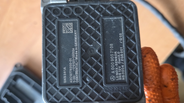 Датчик оксидов азота NOX, передний A0009057108 MERCEDES