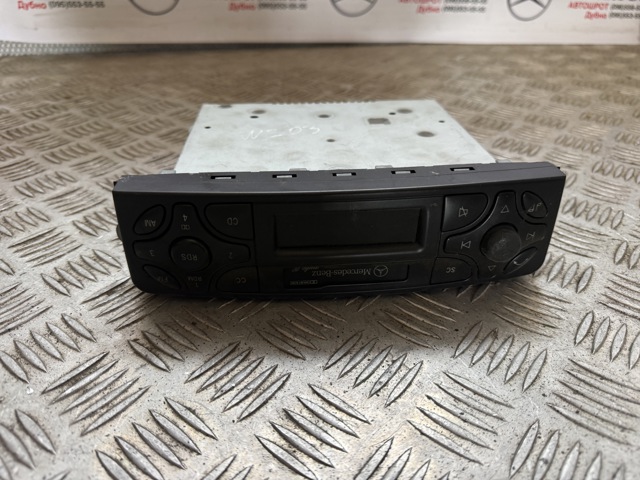 2038201686 MERCEDES Магнитола (радио AM/FM) купить в Тернополь