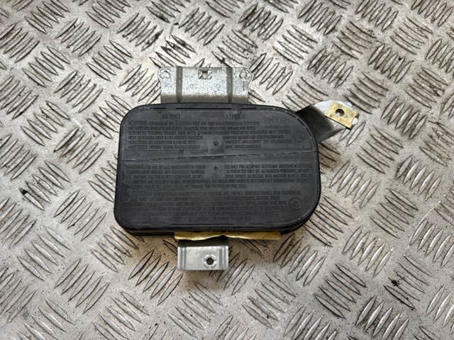 Подушка безопасности, передней, правой двери Айрбег A2108601205 MERCEDES