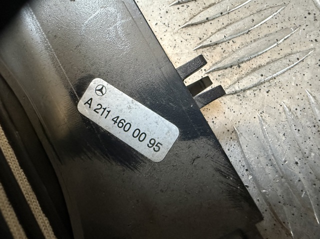 MERCEDES 2114600095 Накладка рулевой колонки в наличии Тернополь
