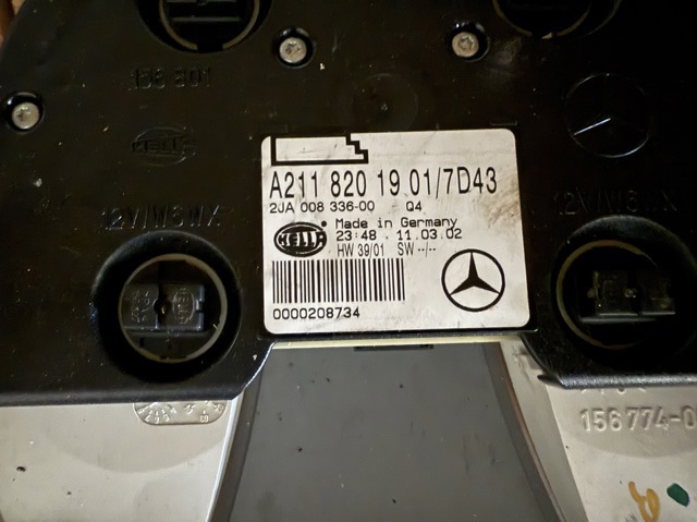 A2118201901 MERCEDES купить в Хмельницкий