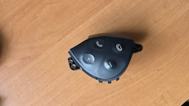 A2118213358 MERCEDES купить в Ирпень