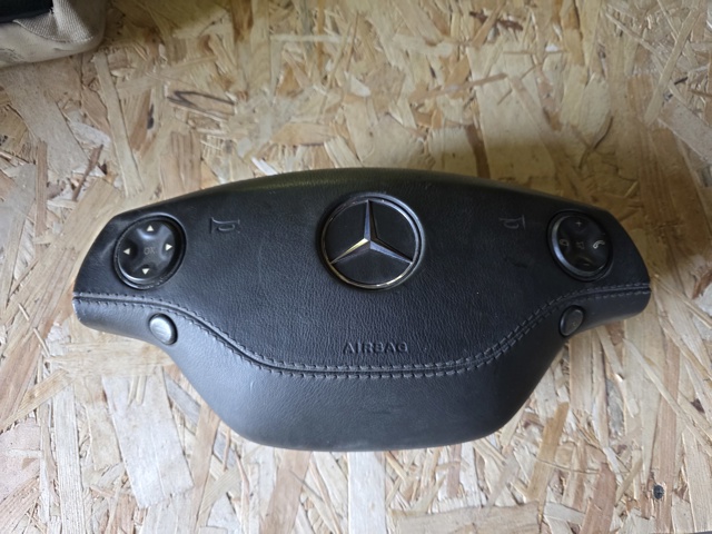 Подушка AIRBAG водительская A2218600502 MERCEDES