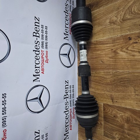 Полуось (привод) передняя A2433301400 MERCEDES