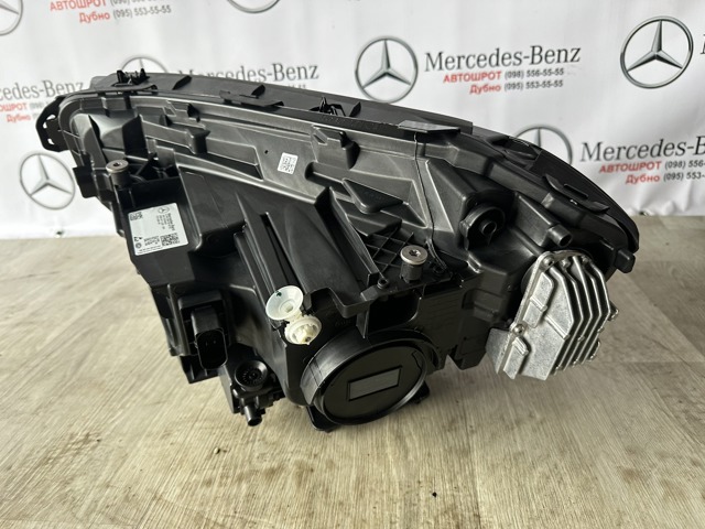 MERCEDES A2439065600 Правая фара в наличии Одесса