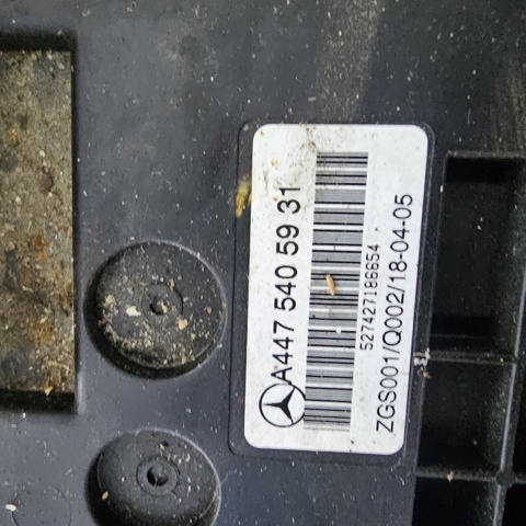Панель предохранителей A4475405931 MERCEDES