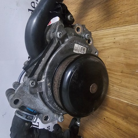 Насос охлаждающей жидкости Мерседес-бенц МЛ/ГЛЕ