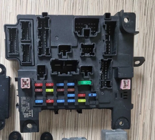 8637B544 Mitsubishi