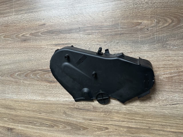 Верхняя защита ремня ГРМ, 04L109107G VAG