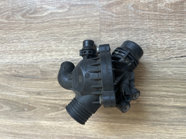 11537601158 BMW Корпус термостата купить в Житомир