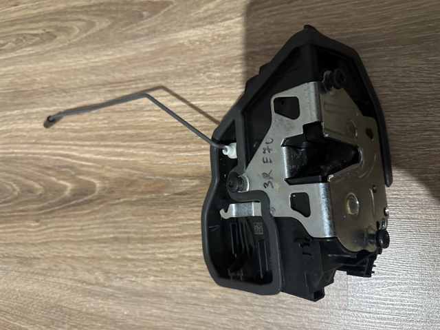 51227276674 BMW Замок двери задней правой купить в Одесса