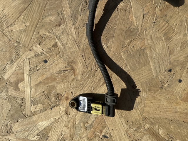 Датчик Айрбег передний 891730F010 TOYOTA