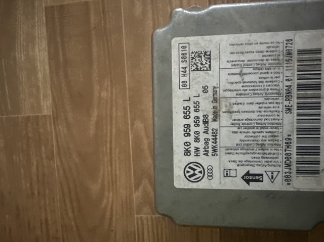 Модуль-процессор управления подушкой безопасности (ЭБУ AIRBAG) 8K0959655L VAG