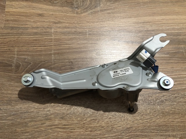 Стеклоочиститель двери задка 987101J500 HYUNDAI