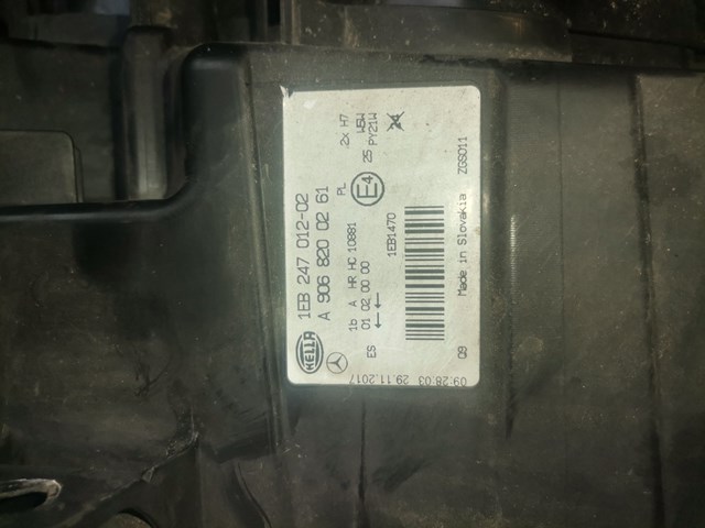 MERCEDES 9068200261 Фара правая в наличии Одесса