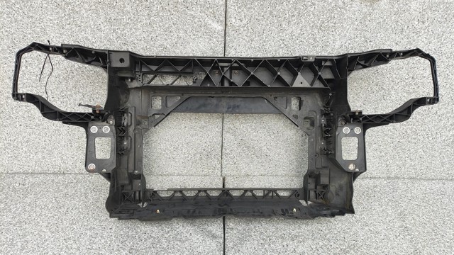 6J0805588A VAG Рамка радиатора купить в Украина