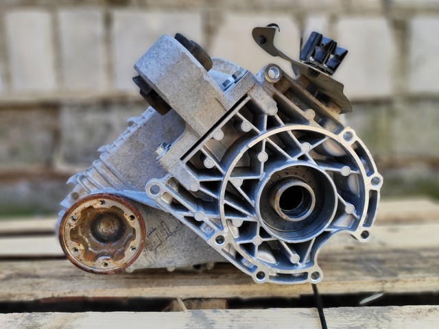 CPLA7K780AB LAND ROVER купить в Черновцы