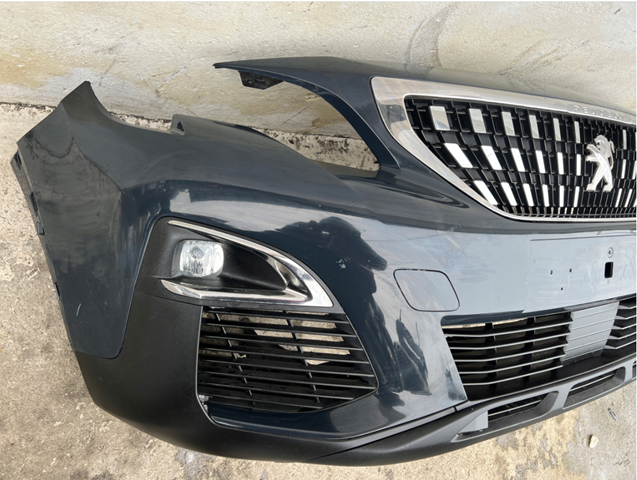 PEUGEOT 7401SS Передний бампер в наличии Ирпень