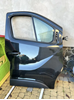 Renault trafic opel vivaro 3 передні двері 801005445R