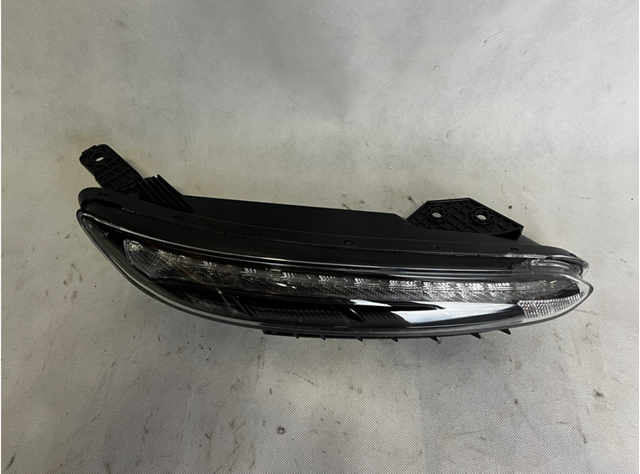HYUNDAI 92208J9600 Фара дневного света правая в наличии Черновцы