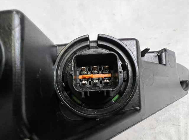 92208J9600 Фара дневного света правая купить Ирпень