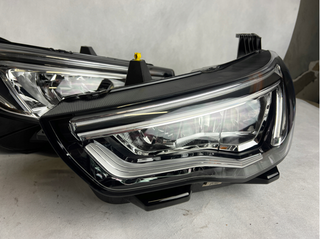 YP00162880 PEUGEOT купить в Ужгород