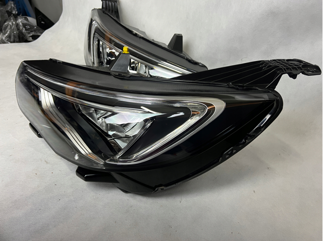 PEUGEOT YP00162880 в наличии Винница