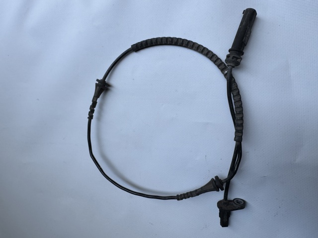 Датчик АБС (ABS) передний 34526895657 BMW
