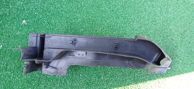 Резинка под капот 4M0821169C VAG