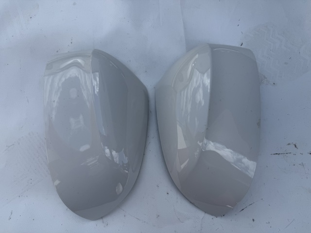 Накладка зеркала заднего вида, правая 51168496624 BMW