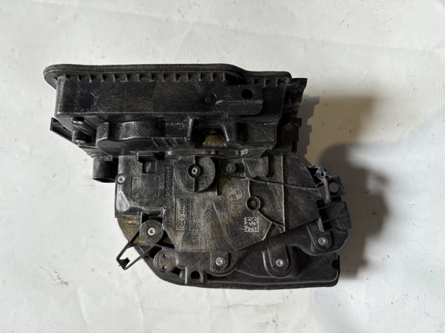 Замок двери задней левой 51227477689 BMW