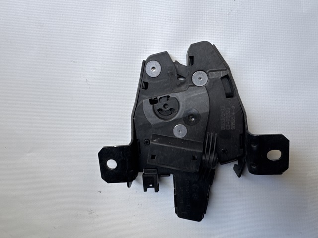 Замок двери багажника 51249880874 BMW