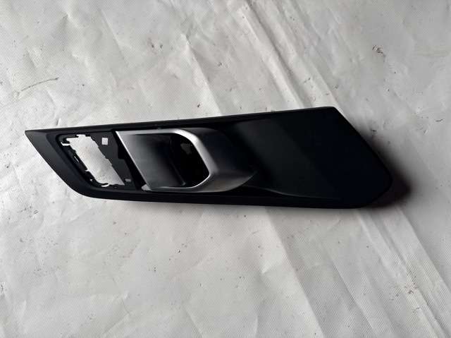 Ручка двери передней внутренняя правая 51417454722 BMW