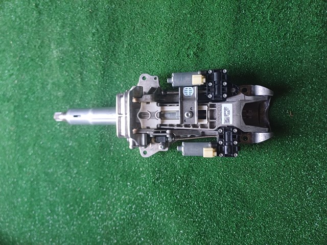 Колонка рулевая A2054608801 MERCEDES