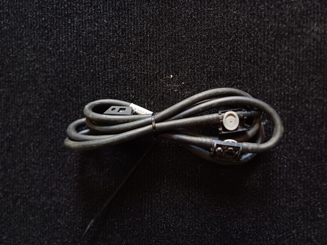 Веерная форсунка омывателя A2058600292 MERCEDES