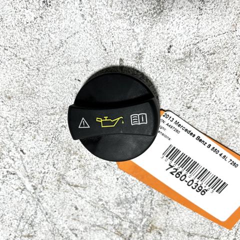 MERCEDES 0000101485 Крышка маслозаливной горловины в наличии Днепр