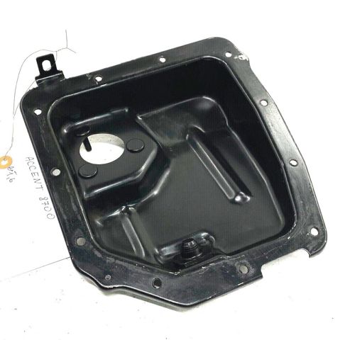 HYUNDAI 215102B020 Поддон масляный картера двигателя в наличии Ирпень