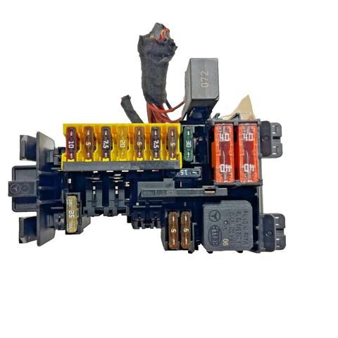 A2229060006 MERCEDES Блок предохранителей задний салонный купить в Ровно
