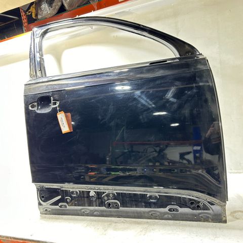4M0831052 VAG купить в Запорожье