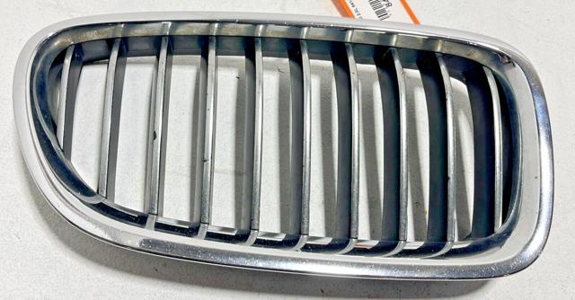 51137336478 BMW Решетка радиатора правая купить в Львов