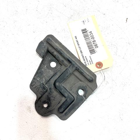 63833JK60A NISSAN купить в Черновцы