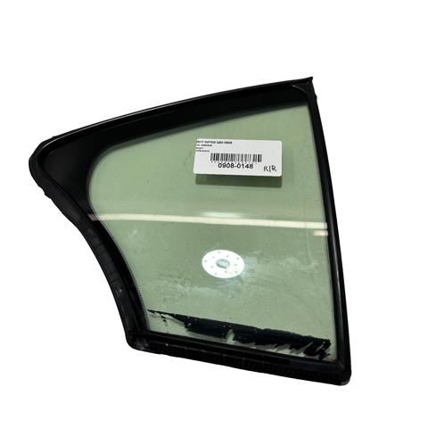 822626HE0A NISSAN Стекло-форточка двери задней правой купить в Ужгород