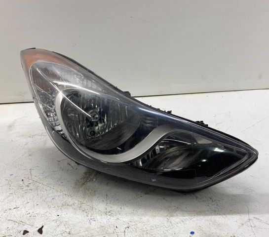 921023Y000 HYUNDAI Правая фара купить в Киев