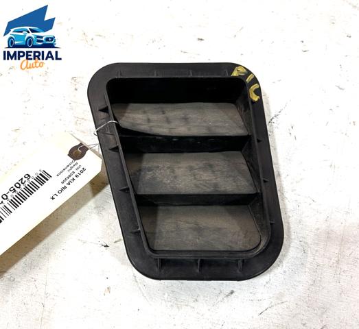 HYUNDAI 9751017000 Решетка вентиляции салона задняя левая в наличии Ирпень
