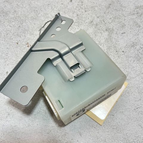 988004HK0A NISSAN купить в Чернигов