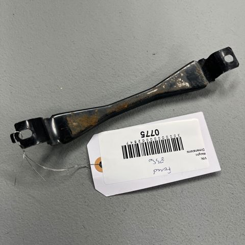 AM5110718AA FORD Подставка аккумулятора купить в Чернигов