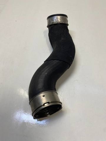 Шланг интеркуллера 11617823237 BMW