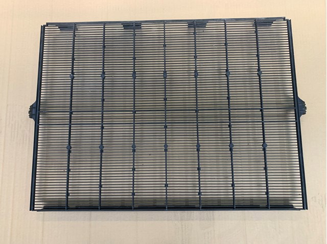Защитная решетка радиатора кондиционера 17118741574 BMW