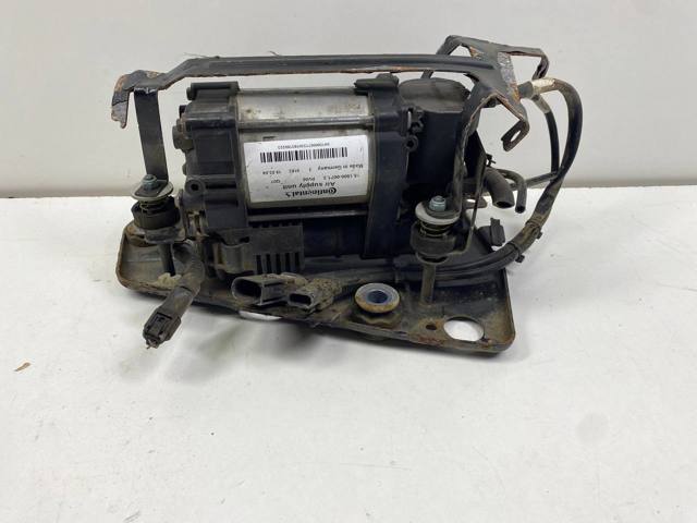 Компрессор пневмоподкачки (амортизаторов) 31360720 VOLVO