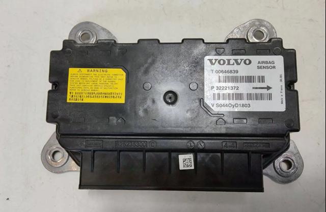 Блок управления airbag 32221372 VOLVO